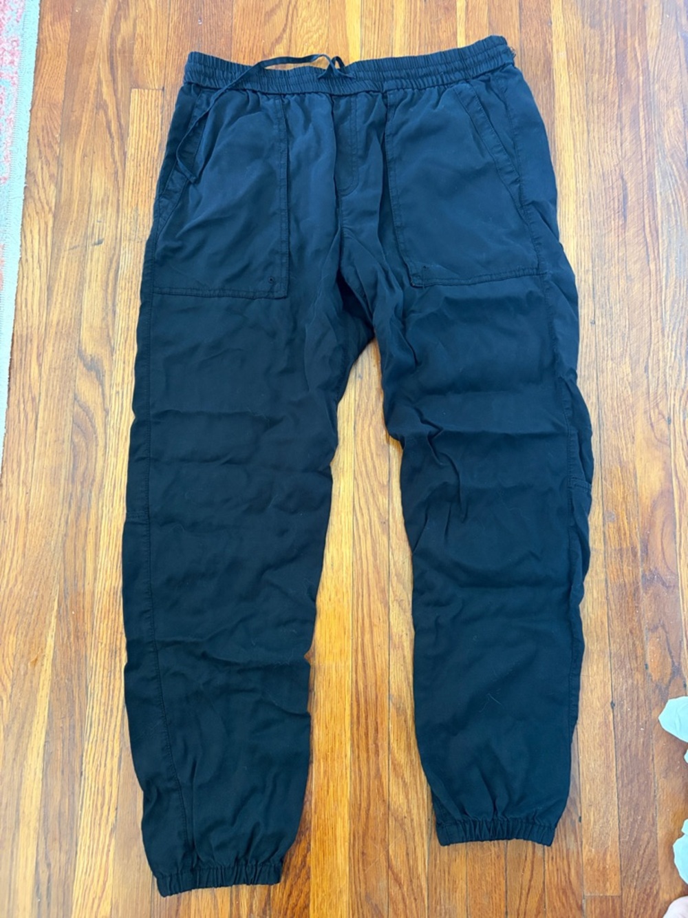 GAP Black Jogger Sweatpants with Front Patch Pockets
